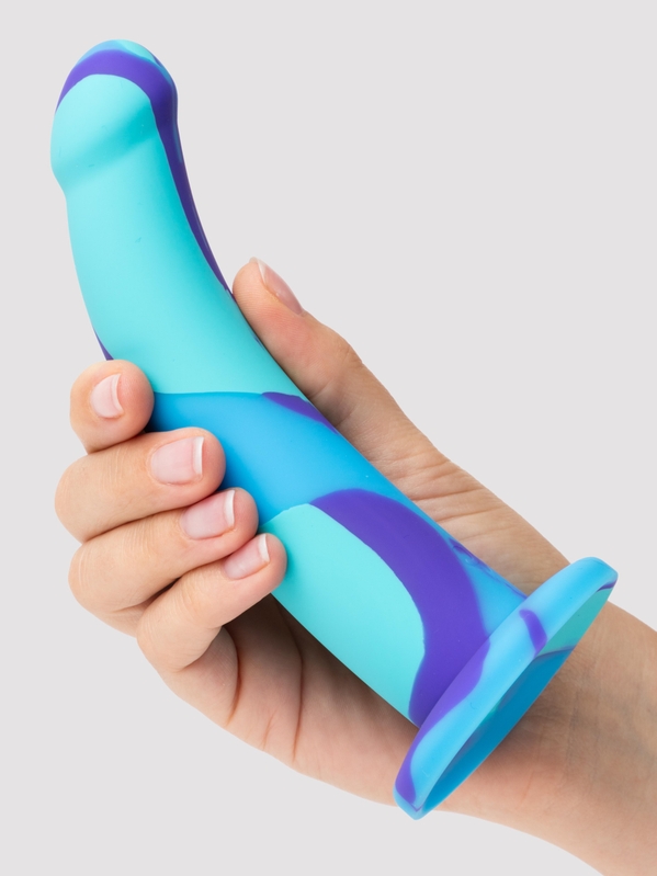 Lovehoney Gebogener Dildo mit Saugnapf |amorana Lovehoney Gebogener Dildo mit Saugnapf |amorana