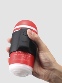 Tenga Cup mit Vibrierender Hülle Set