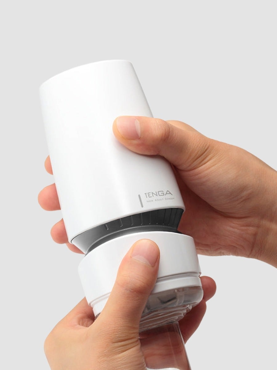 Tenga Aero Manueller Masturbator mit regulierbarer Saugkraft - Amorana