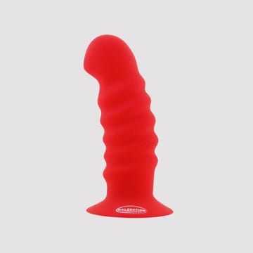 malestation olly big red amorana toy